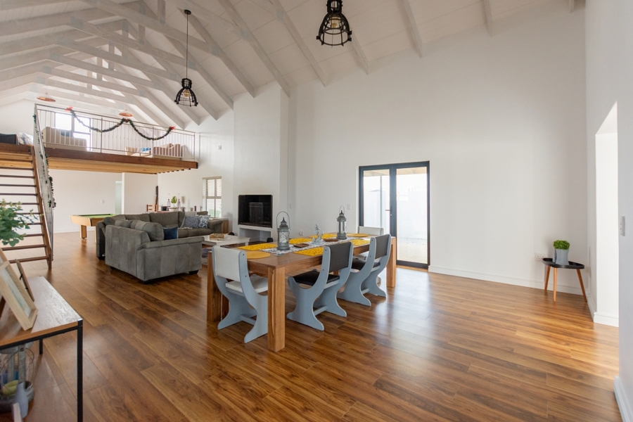 3 Bedroom Property for Sale in Britannia Bay Western Cape